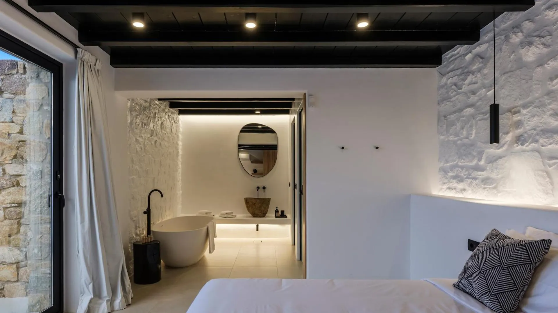 Blue Eye Grand Villa Mykonos Kalafatis 0*,