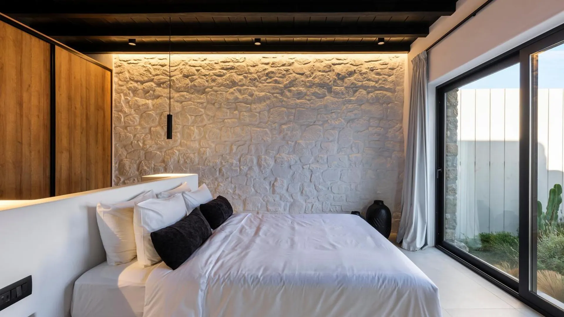 Blue Eye Grand Villa Mykonos Kalafatis